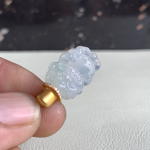 Mặt Ngọc Chú Lân 002