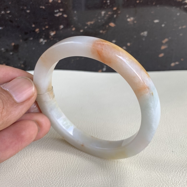 Vòng Ngọc Cẩm Thạch 53mm 00003