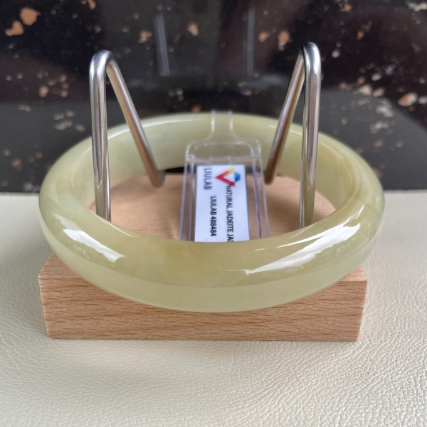 Vòng Ngọc Cẩm Thạch 58mm 00005