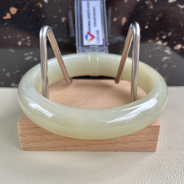 Vòng Ngọc Cẩm Thạch 58mm 00005